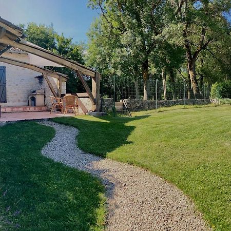 Gite De Charme Avec Piscine Montpezat-de-Quercy エクステリア 写真
